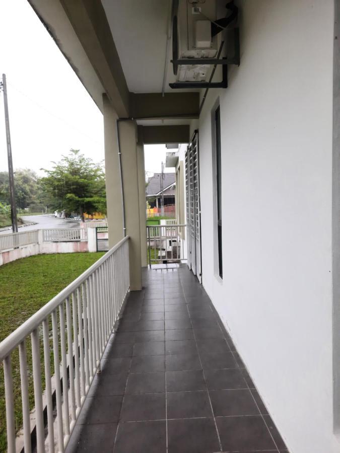 Az Homestay Bertam Perdana With Free Wifi Kepala Batas  Dış mekan fotoğraf